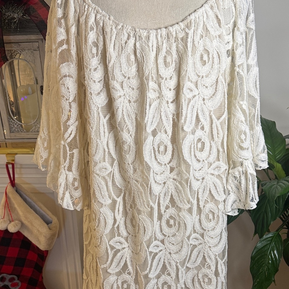 Elegant Cream Lace Midi Dress - Picture 6 of 9